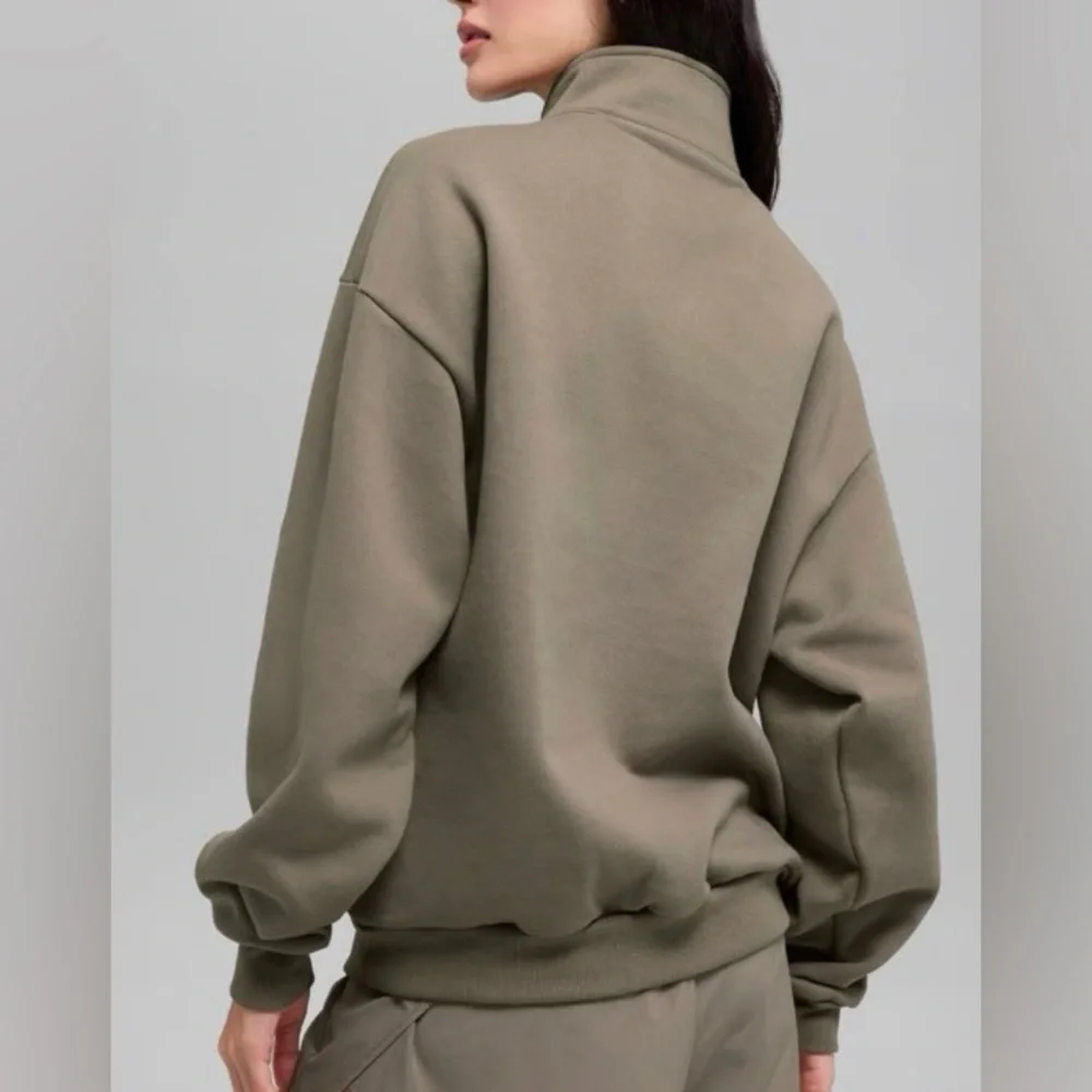 Alo Accolade 1/4 Zip Pullover | color: light cocoa | size: XS - Picture 2 of 7